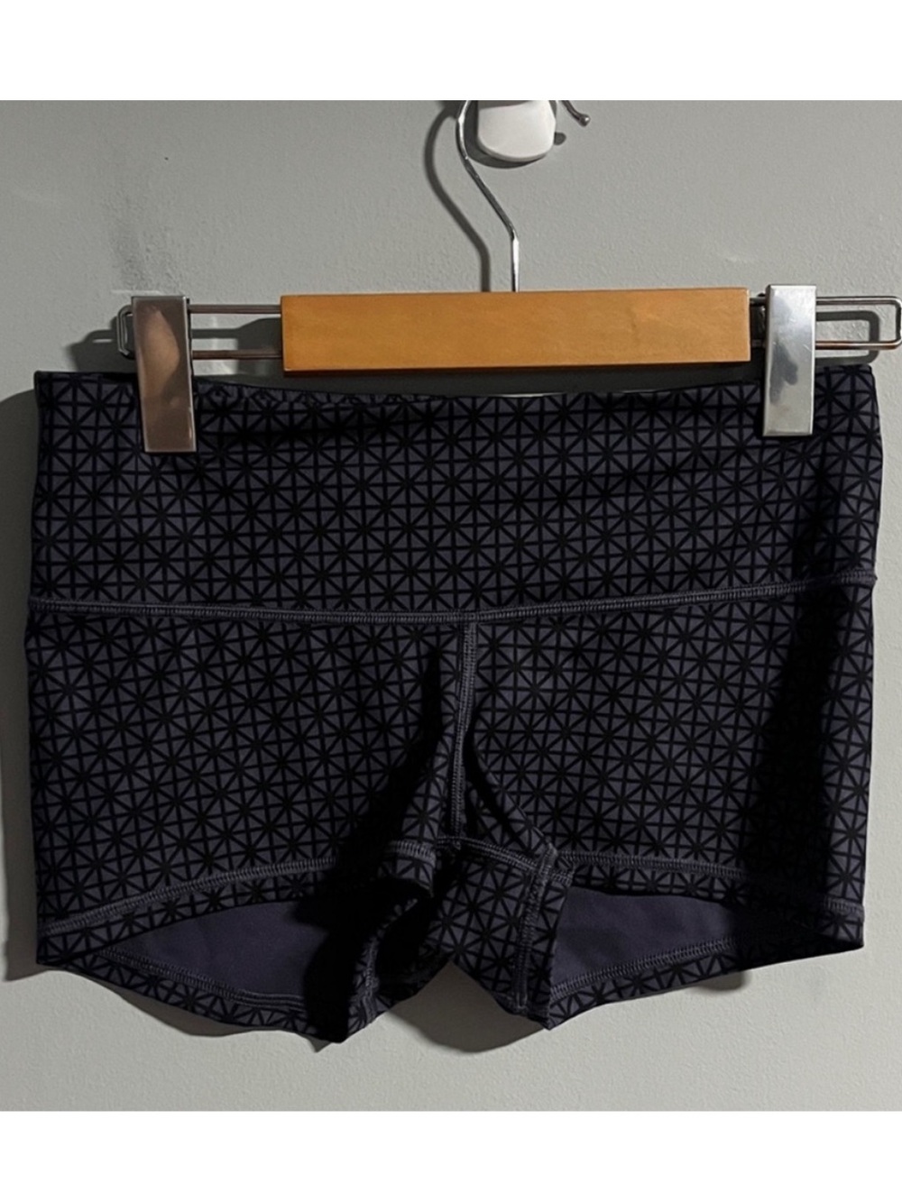 Lululemon Geometric Print Booty Shorts